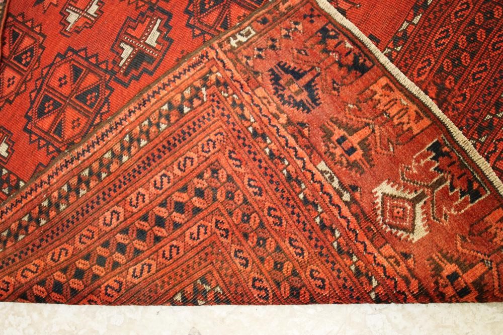 AN AFGHAN RUG Image