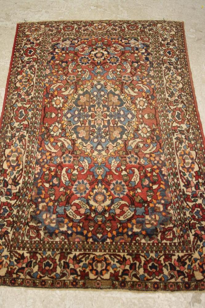 A RUSSIAN ISFAHAN RUG Image
