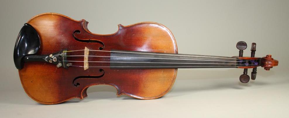 A GERMAN "MAGGINI" VIOLIN Image