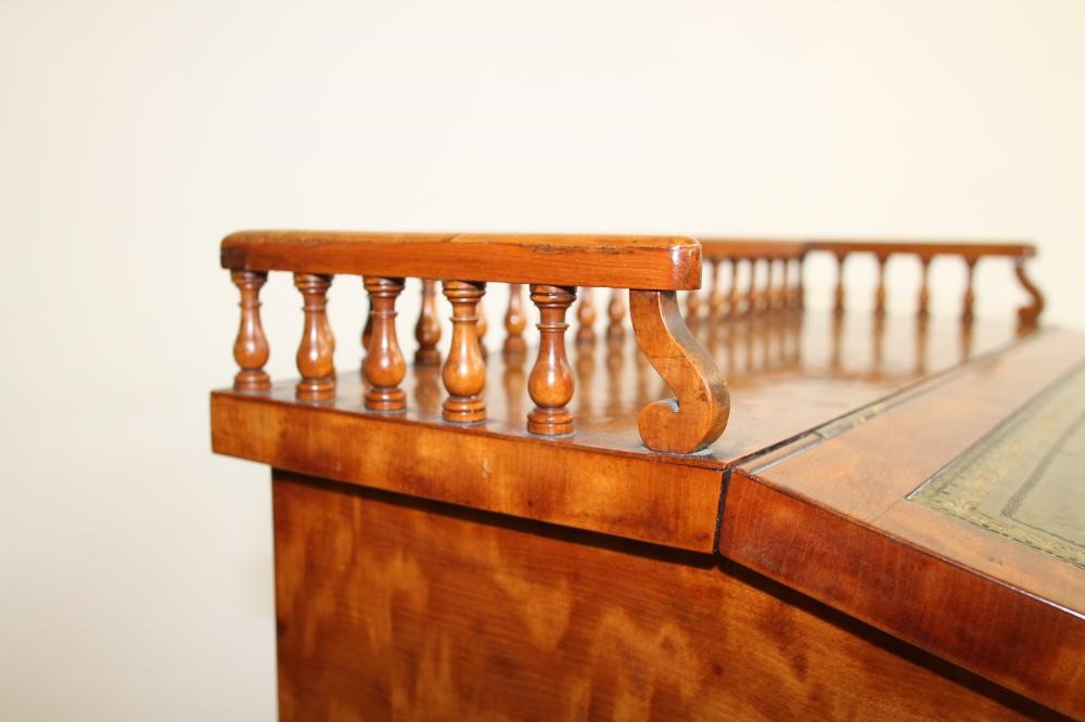 A SATINWOOD GILLOW STYLE DAVENPORT Image