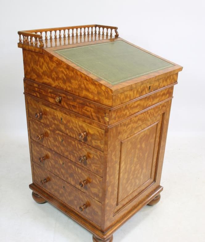 A SATINWOOD GILLOW STYLE DAVENPORT Image