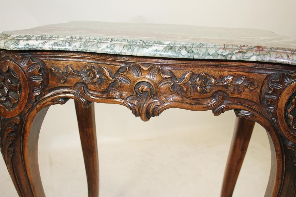 A FRENCH LOUIS XV STYLE CARVED WALNUT OCCASIONAL TABLE Image