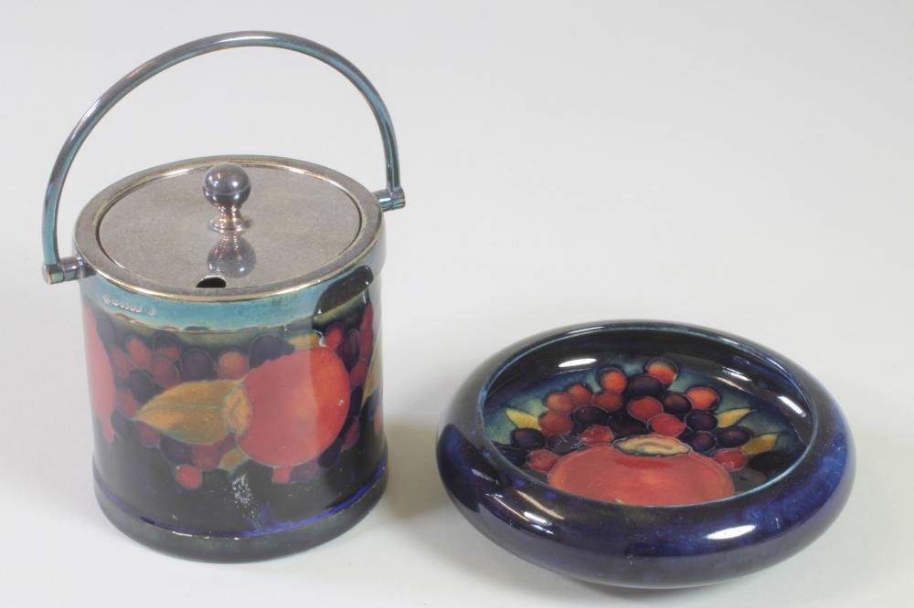A MOORCROFT POTTERY POMEGRANATE PATTERN PRESERVE JAR Image