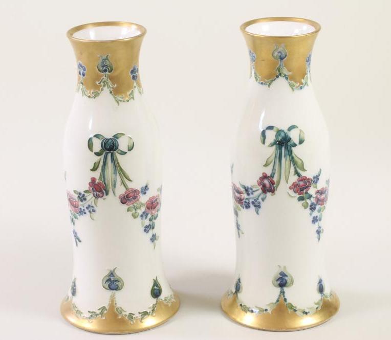 A PAIR OF MACINTYRE MOORCROFT POTTERY "EIGHTEENTH CENTURY" PATTERN VASES Image