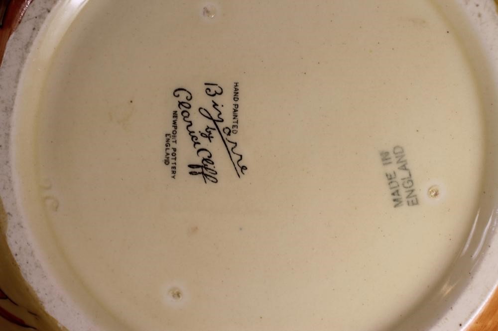 A CLARICE CLIFF NEWPORT POTTERY "CORAL FIRS" PATTERN BIZARRE BOWL Image