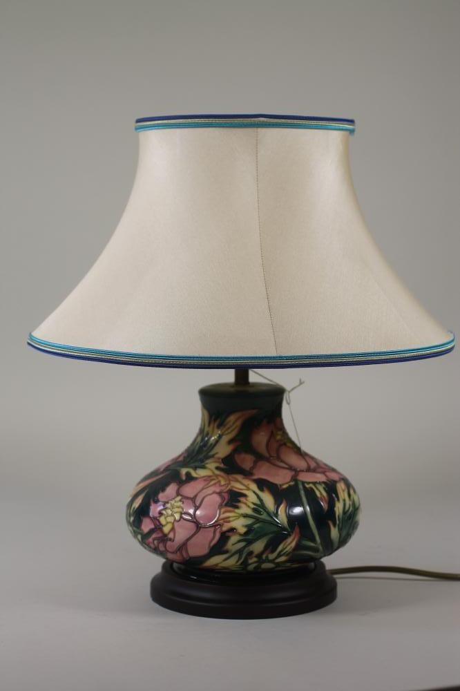 A MOORCROFT POTTERY "PEONY" PATTERN LAMP Image