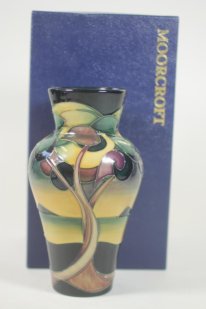 A MOORCROFT POTTERY VASE Image