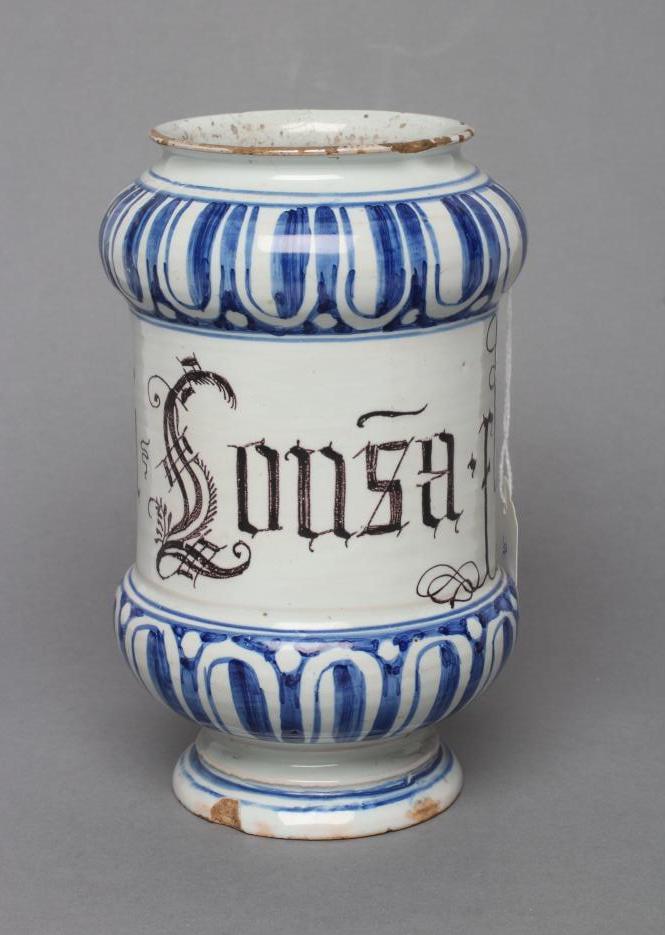 AN ITALIAN MAIOLICA ALBARELLO Image