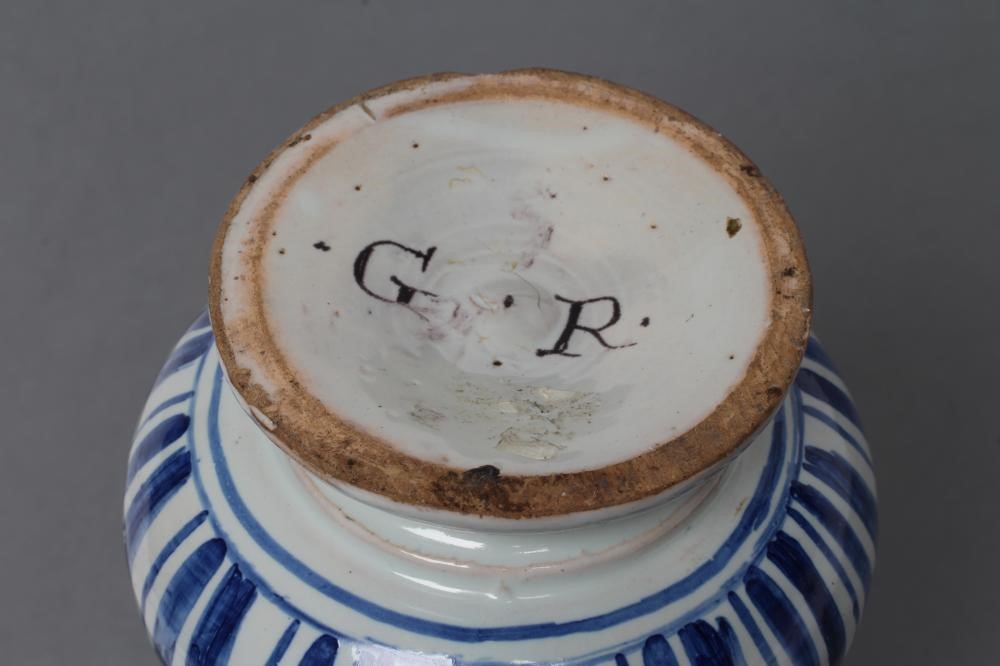 AN ITALIAN MAIOLICA ALBARELLO Image