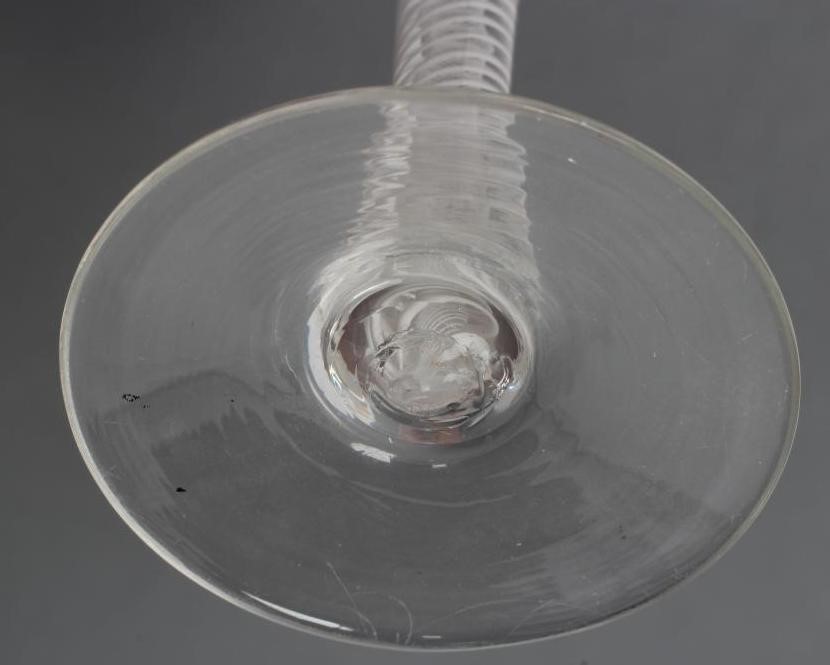 A PAIR OF WINE GLASSES Image