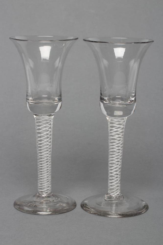 A PAIR OF WINE GLASSES Image