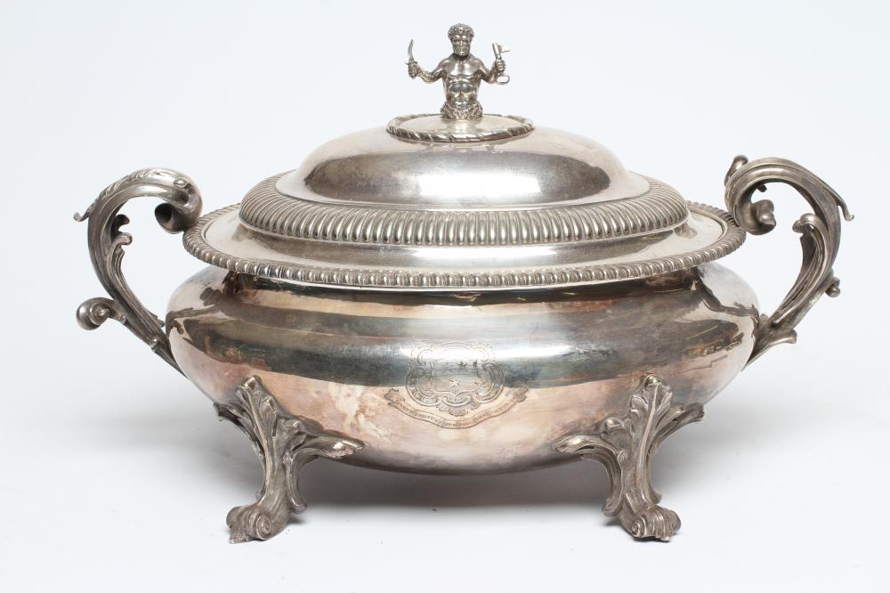 CLAN MURRAY - A Victorian EPNS tureen and cover Image