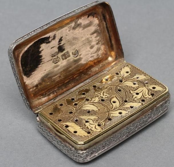 A GEORGE III SILVER VINAIGRETTE Image