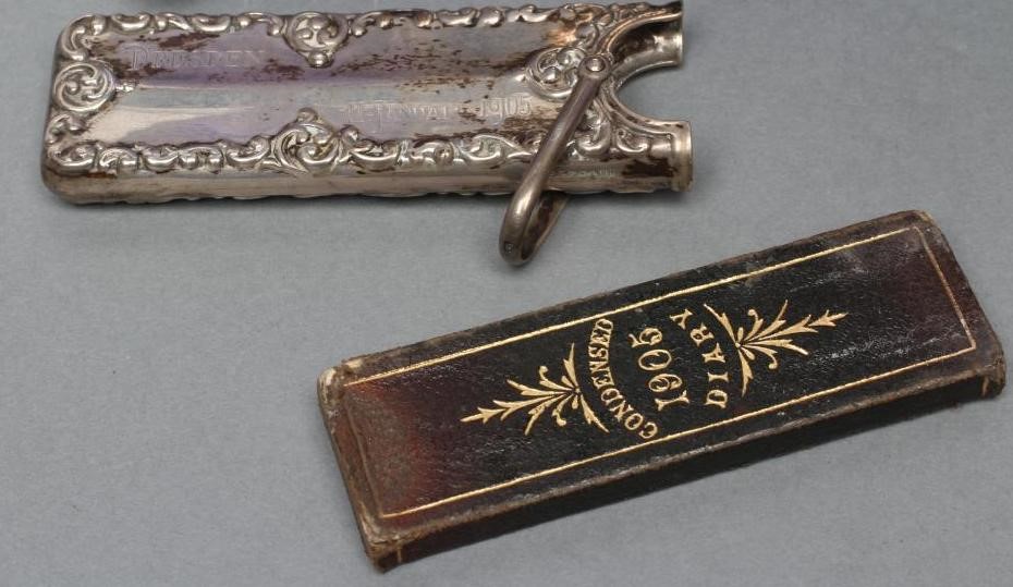 A LATE VICTORIAN SILVER PRESENTATION KEY Image