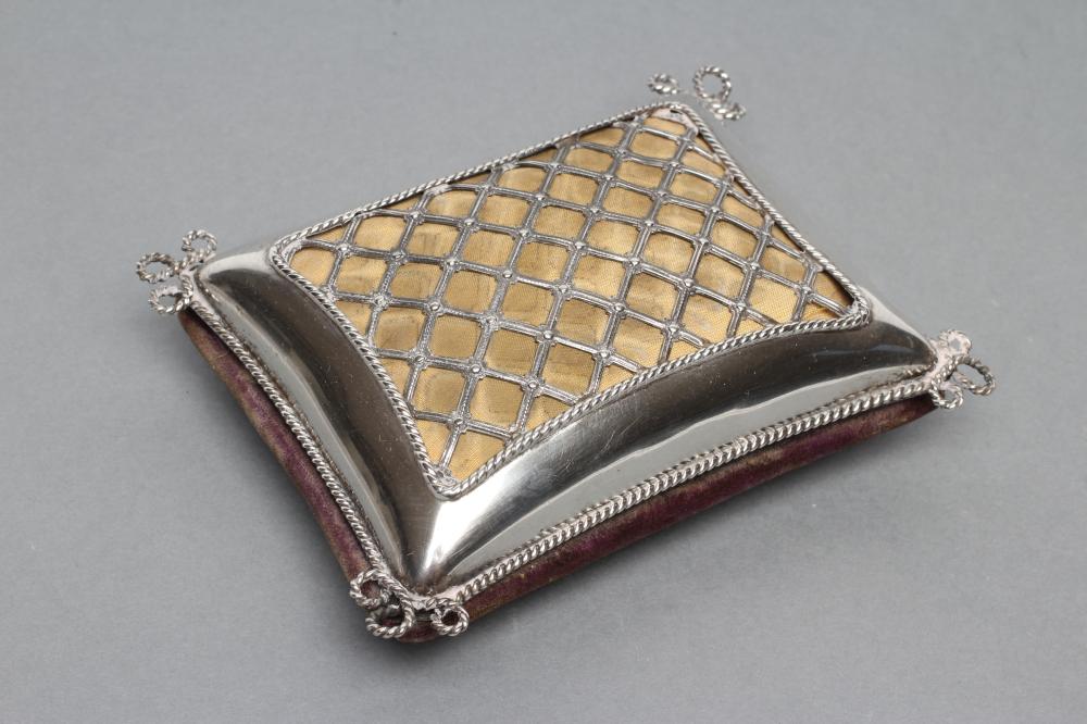 AN EDWARDIAN SILVER HAT PIN CUSHION Image