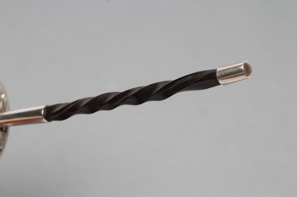 AN EARLY VICTORIAN SILVER NOVELTY TEA INFUSER Image