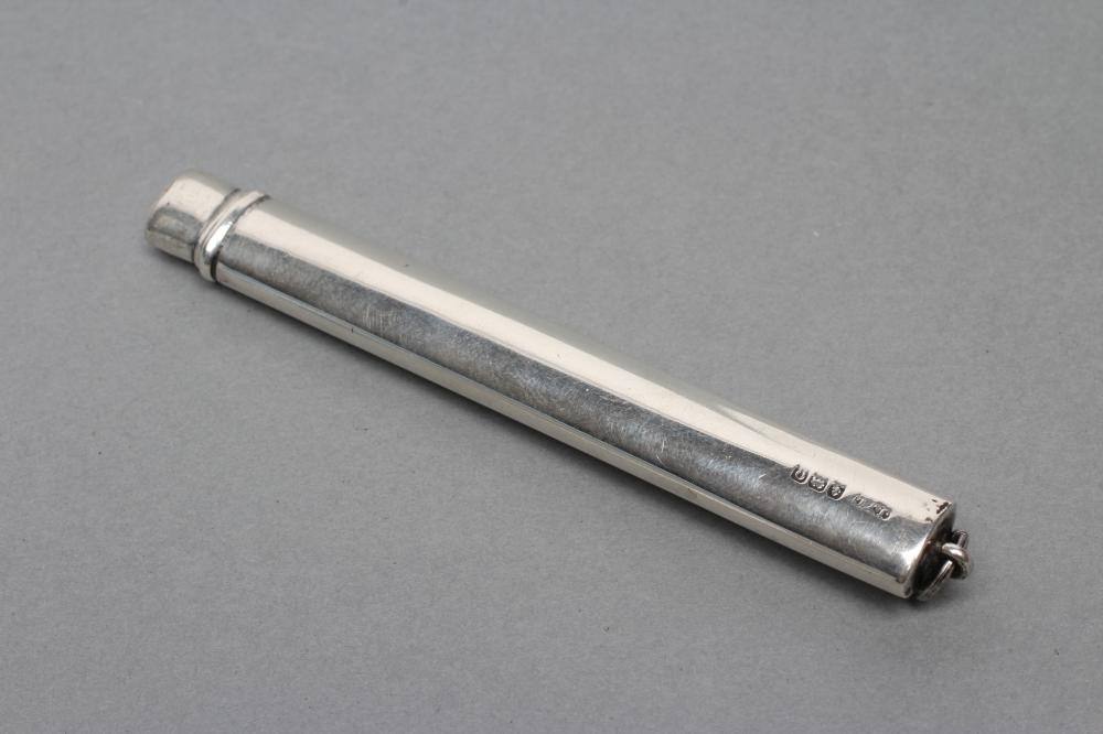 A TRAVELLING SILVER FRUIT KNIFE Image