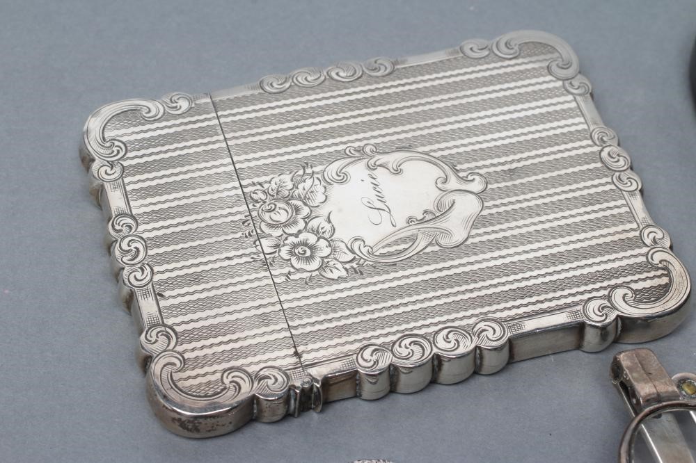 A PAIR OF EARLY 19TH CENTURY SPECTACLES with steel frames and silver ear pieces Image