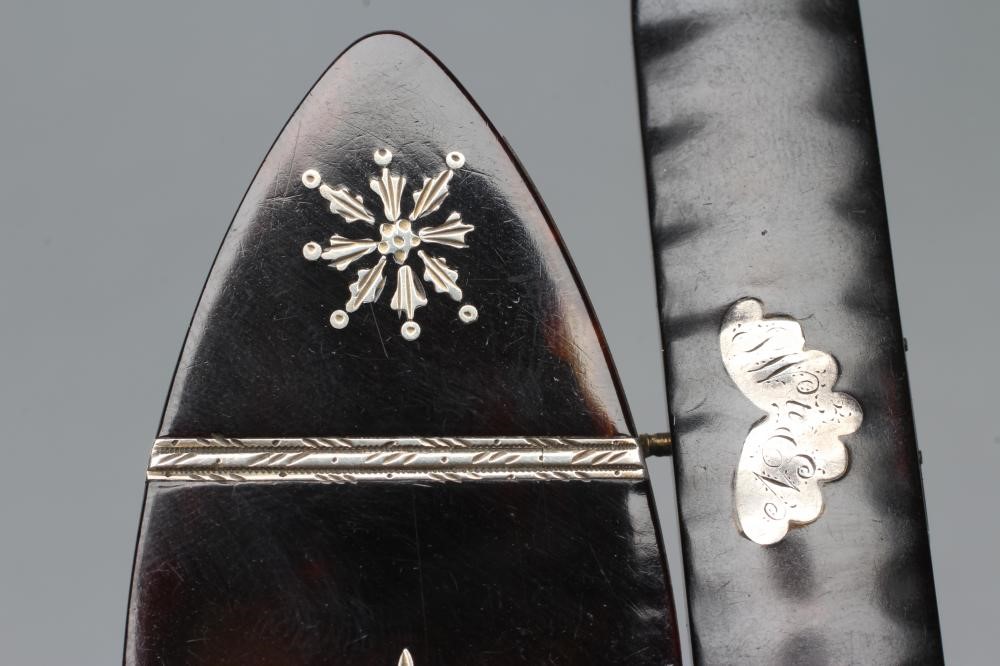 A GEORGIAN TORTOISESHELL PATCH BOX of navette form Image