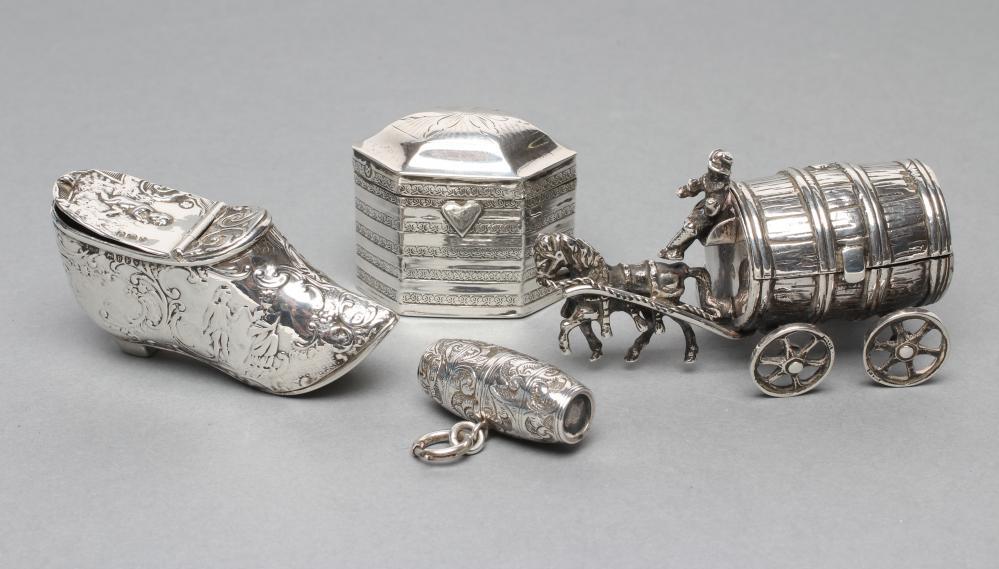 A LATE VICTORIAN SILVER NOVELTY BOX AND COVER Image