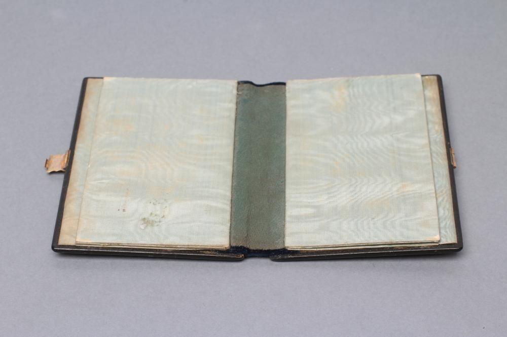 A PERSIAN LACQUERED VISITING CARD CASE Image