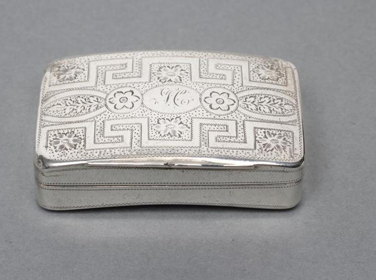 A LATE GEORGE III SILVER SNUFF BOX Image