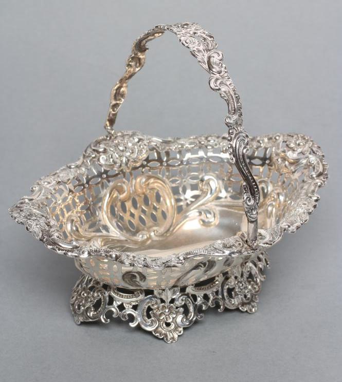 A LATE VICTORIAN SWEETMEAT BASKET Image