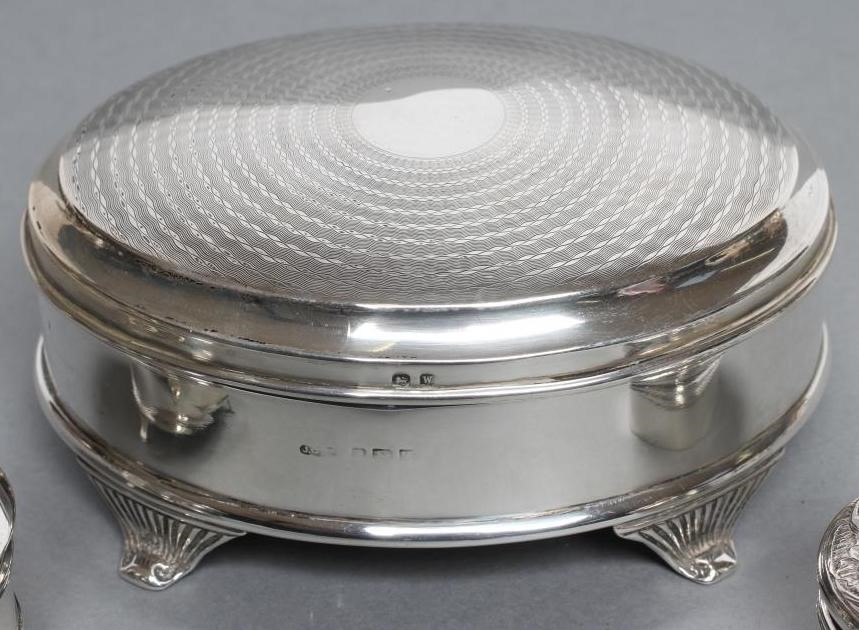 A DRESSING TABLE BOX Image