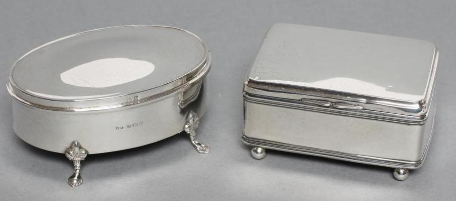 A DRESSING TABLE BOX Image