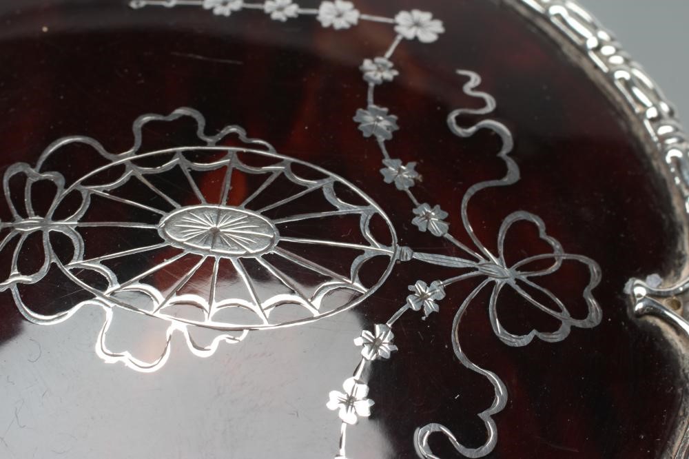 A SILVER AND TORTOISESHELL DRESSING TABLE BOX Image