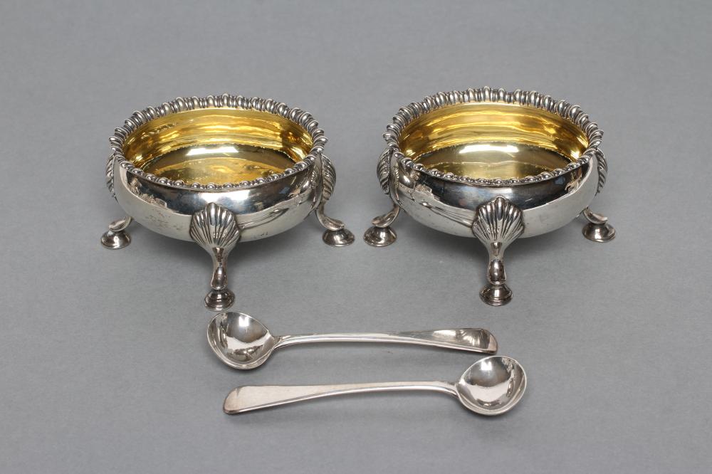 A PAIR OF EARLY GEORGE III SALTS Image