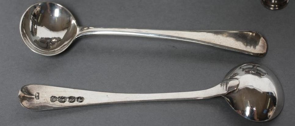 A PAIR OF EARLY GEORGE III SALTS Image