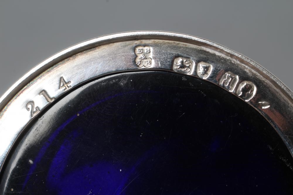 A VICTORIAN DRUM MUSTARD Image