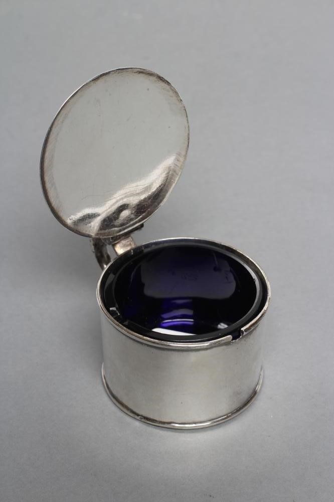 A GEORGE III DRUM MUSTARD Image