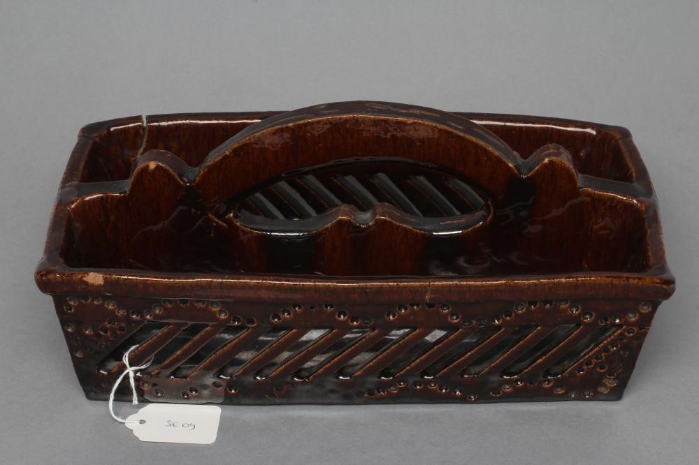 AN ENGLISH TREACLE GLAZED STONEWARE SLAB BUILT CUTLERY TRAY Image