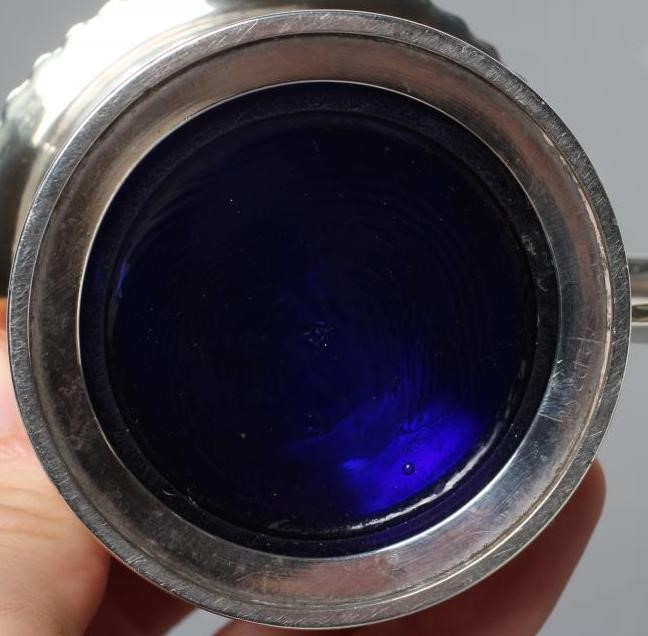 A WILLIAM IV DRUM MUSTARD Image