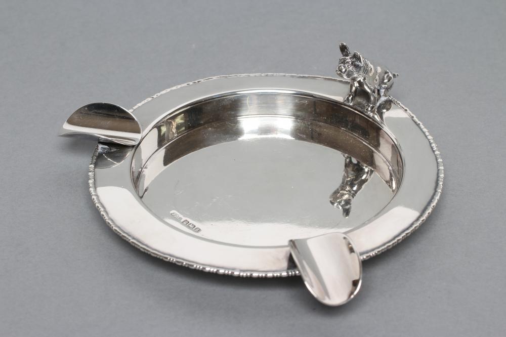 AN EDWARDIAN ASHTRAY Image