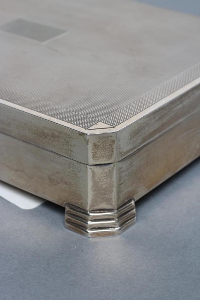 A CIGARETTE BOX Image