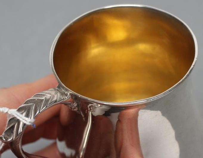 A GEORGE III SMALL MUG Image