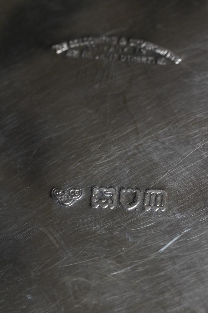 AN EDWARDIAN DRESSING TABLE BOX Image