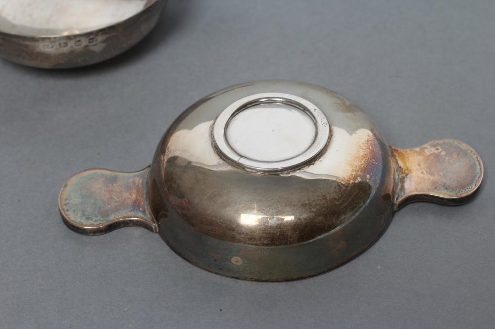 A PAIR OF LATE VICTORIAN QUAICHS Image