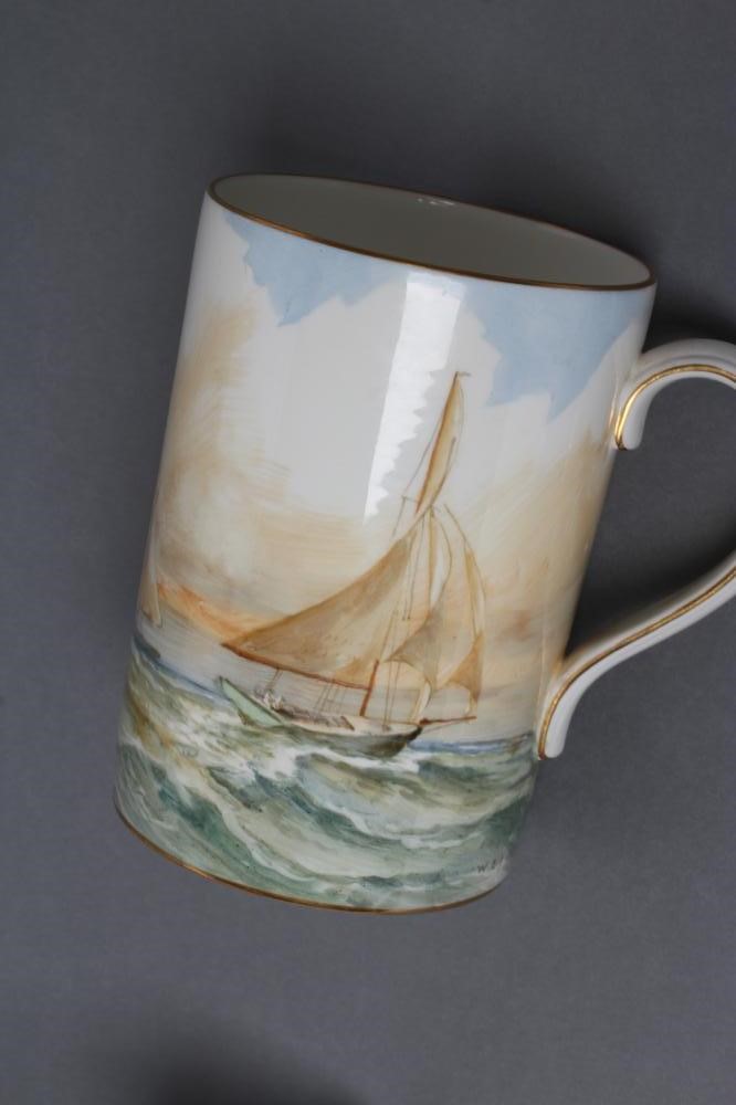 A ROYAL CROWN DERBY CHINA MUG Image