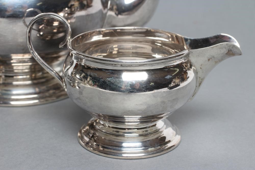 A THREE PIECE TEA SERVICE Image