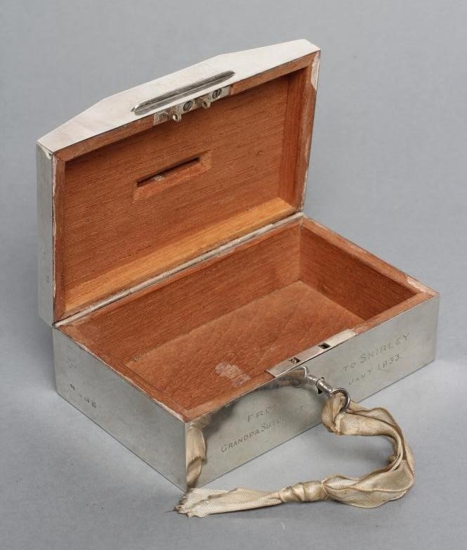 AN ART DECO MONEY BOX Image