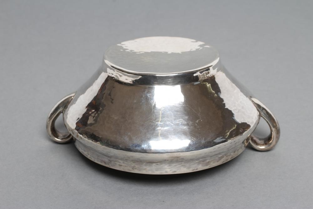 AN ARTS AND CRAFTS TWO HANDLED BOWL Image