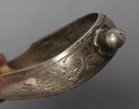 A HUNGARIAN PART TABLE SERVICE Image