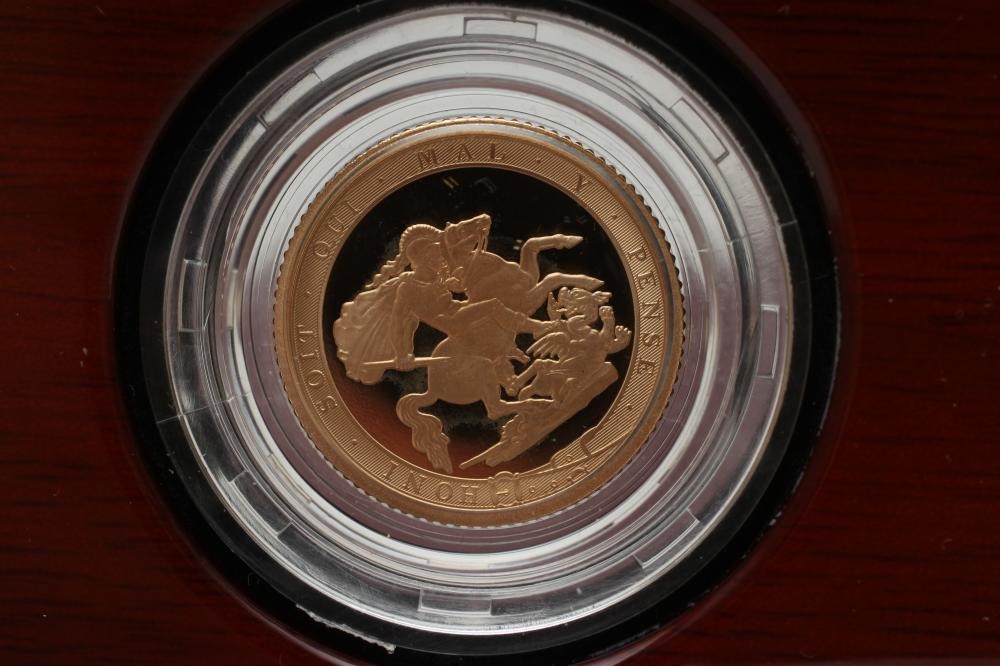 "THE SOVEREIGN FIVE COIN GOLD PROOF SET" Image