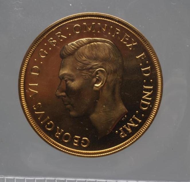 A GEORGE VI GOLD £2 Image