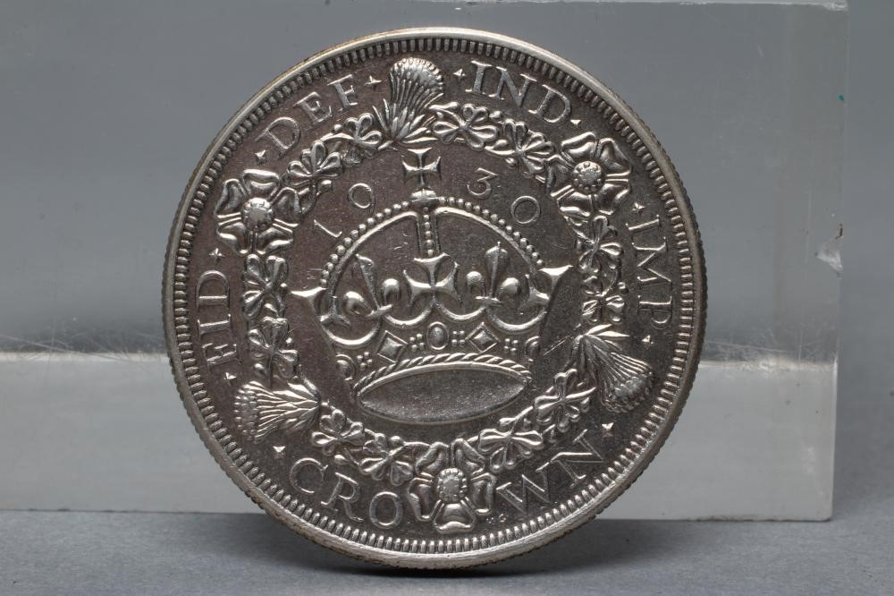 A GEORGE V CROWN Image