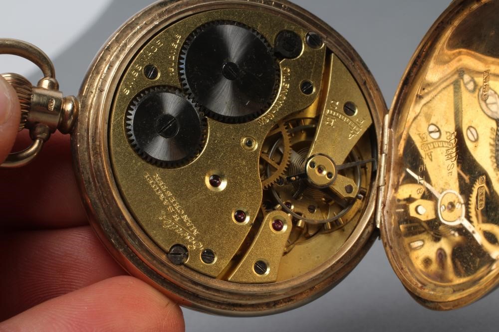 A 9CT GOLD HALF HUNTER TOP WIND POCKET WATCH Image